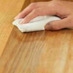 Is there a difference between furniture polishing with shiner and chalk polish